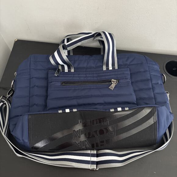 Think Royln The Highlander Duffel Bag w/ Trolly Sleeve Navy Blue NEW With Tags - Picture 2 of 9